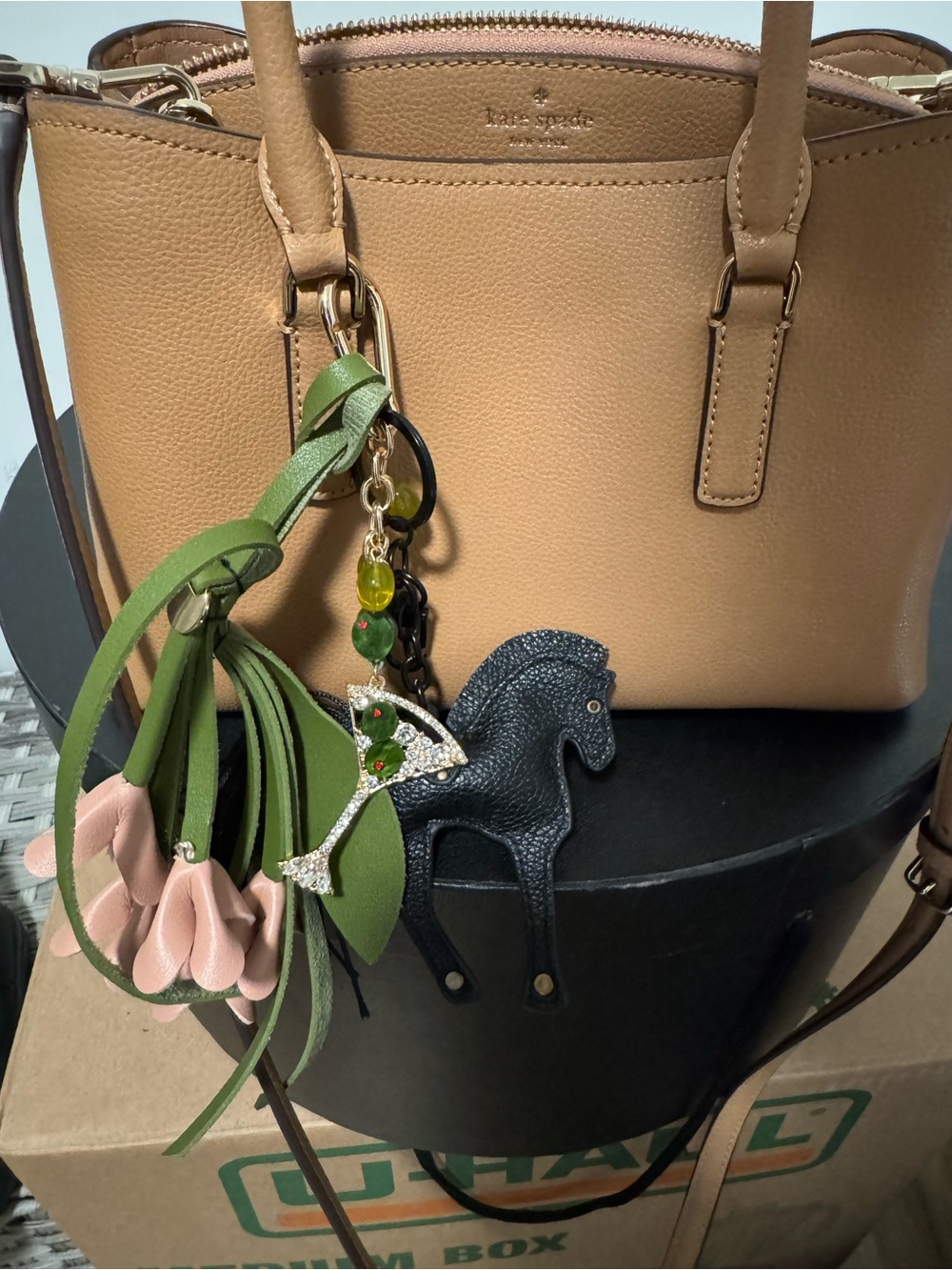 kate spade tan pebbled leather satchel with detachable strap - Picture 3 of 3